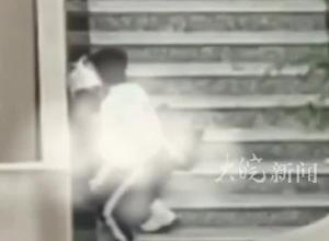 兰州交通大学回应情侣在楼梯发生不雅行为，“会让宣传部与学生处调查一下”