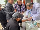 懷寧縣石牌鎮(zhèn)開展免費(fèi)糖化血紅蛋白檢測，關(guān)愛老年健康