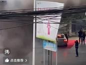 “殺人罪犯出獄在受害者門前大擺宴席”？律師解讀：警方應調查是否涉嫌犯罪