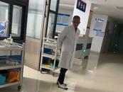 江西豐城一醫生被舉報疑似酒后值班  當地衛健委最新回應