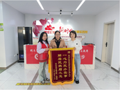 黃莊街道東方紅社區：社區助力辦證  解民后顧之憂