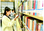 阜陽：24小時自助圖書館讀者爆滿人氣旺