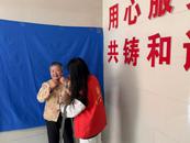 安慶大觀區(qū)玉琳路街道濱江苑社區(qū)：免費(fèi)拍照進(jìn)社區(qū)，定格最美“夕陽紅”