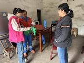宜秀區(qū)楊橋鎮(zhèn)溪安村：醫(yī)保繳費進家門 上門服務(wù)暖人心