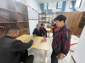 城南鎮幸福橋社區開設“以棋會友 ‘棋’樂融融”象棋興趣班
