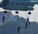 ?神兵天降 海軍陸戰隊珠海航展亮相  協同突擊作戰現場上演