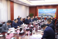 黃曉武與龍馬控股集團董事局主席樊憲國舉行工作座談