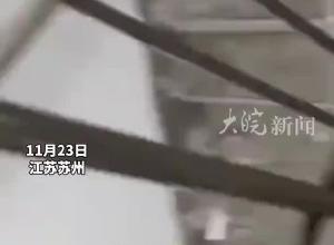 女子遭男子跟踪后 大胆“反跟踪”并与其对峙 当事人：邻居说这人经常跟踪别人 想想挺后怕