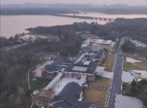 合肥现代科技馆明起开放试运行
市民可沉浸式探索前沿科技