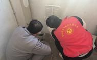 合肥市庐阳区杏林街道双桥社区：爱心楼道椅 温暖老人心