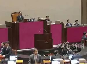 韩国部分执政党议员退场，抵制尹锡悦总统弹劾案表决