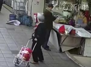 “关键一脚”找到了！粮油店老板是退伍军人  曾立过个人三等功！
