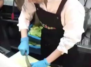 90后TVB女演员在餐厅打工，斩鸡 洗碗 洗厕所，本人回应：演员和服务员都是职业，没有高低之分