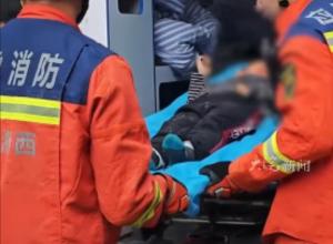 6岁男孩滑下40米高悬崖 奇迹存活  
找到时还能说话,目前恢复良好