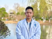 年度人物回访｜高铁救人医学生秦鸣蔚：每一次出手相救都可能改变一个人的命运