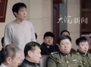 电视剧《我是刑警》中，2名群演竟是真警察，网友：怪不得班味这么重