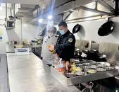 巢湖市臥牛山市場監督管理所開展“年夜飯”專項檢查