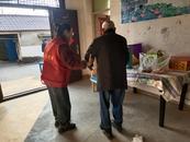 蚌埠市燕山乡民政服务站开展“情暖寒冬 爱满燕山”迎新春关爱老人主题活动  