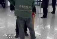 貨車高速起火 司機被困危在旦夕大哥冒2米多高火勢將其救出司機治療2年痊愈 跨越1400公里跪謝