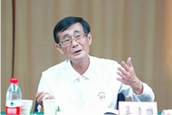 退休后搞慈善的吳清雄，被開除黨籍