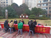 菱湖社區(qū)：雷鋒服務(wù)月 春風(fēng)送法進(jìn)社區(qū)