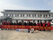 國道上的志愿紅！讓雷鋒精神在車輪延伸處扎根