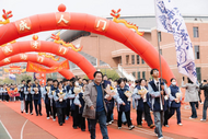 池州一中舉辦2025屆學生“十八歲成人儀式”