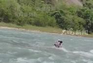 河道漲水致多人被困 49歲高校保衛科長等救人遇難
