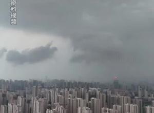 暴雨、冰雹齐现安徽 局地有10级以上雷暴大风
