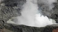 哥斯達(dá)黎加波阿斯火山噴發(fā) 火山灰高度達(dá)1500米