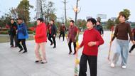 姚李鎮：加強花棍鍛煉 共享健康“紅利”