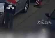 女子開車來考科目一看懵交警，被發現后辯解：早上太慌了……