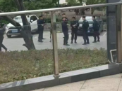 猿輔導一年輕男子在公司猝死！該公司曾被曝上廁所都要報備