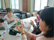 巢湖市賈塘社區開展“美麗生活 巧手種植多肉”主題活動