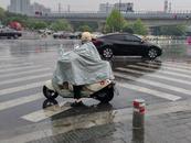 雨下得有点猛 安徽多地发布暴雨红色预警