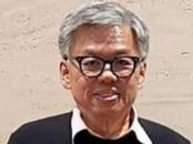 在東京澡堂偷拍男學生，新加坡前外交官被剝奪獎章