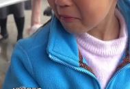 女孩菜市場見老板殺兔子心疼不已哭成淚人結(jié)果爆炒兔肉上桌嘗一口后   根本停不下來“我能吃三碗”