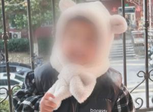 3岁男童被生父女友打死案即将开庭
 生母：女方是个00后 一开始不承认打孩子
 “不需要任何赔偿道歉，只想判处死刑”