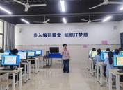 政策红利爆发，这届学生赶上了