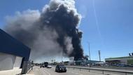 西班牙一化學品倉庫起火爆炸  近8萬人被要求居家