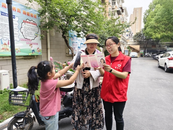 雪華鄉(xiāng)（宏業(yè)村街道）第四社區(qū)開展關愛女孩宣傳活動