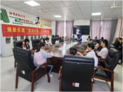 扭出心意獻(xiàn)母愛  情暖童心護(hù)成長