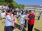 歙县霞坑镇：筑牢“防非”屏障 守护童心成长