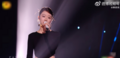 单依纯疑似回应演唱失误：每种情绪都在推动我，唱得有些忘我