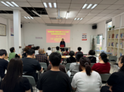 合肥芜湖路街道南园社区开展“我爱我家 我爱合肥 礼让文明”先进典型宣讲进社区活动