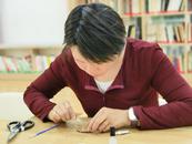 合肥高新区兴园中心：巧手传非遗 螺钿绽芳华  