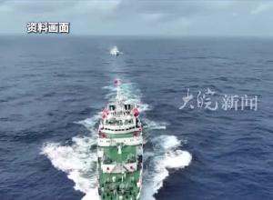 中國海警位中國黃巖島領海及周邊區域執法巡查
