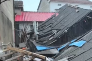 大風暴雨導致湖南岳陽6戶房屋倒塌  