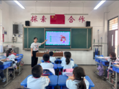 鳳二小教育集團開展“守住光明 照亮未來”主題班會課活動