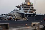 又一美軍機墜入紅海 時隔一周美航母艦載機再出事故